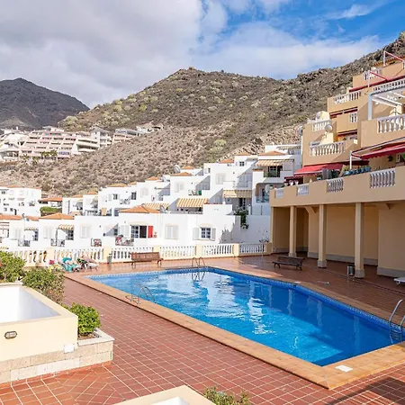 Floor With Ocean View Апартаменты *